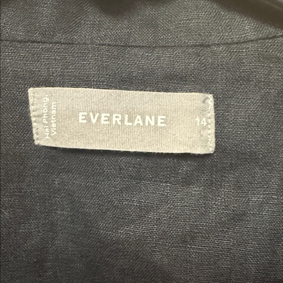 Everlane the Notch Shirt in Linen - Picture 3 of 6